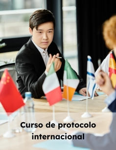 Curso de protocolo internacional